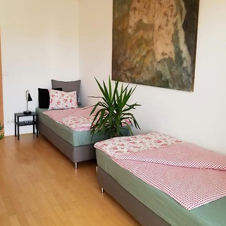 Appartamento New Pest Apartman Budapest Esterno foto