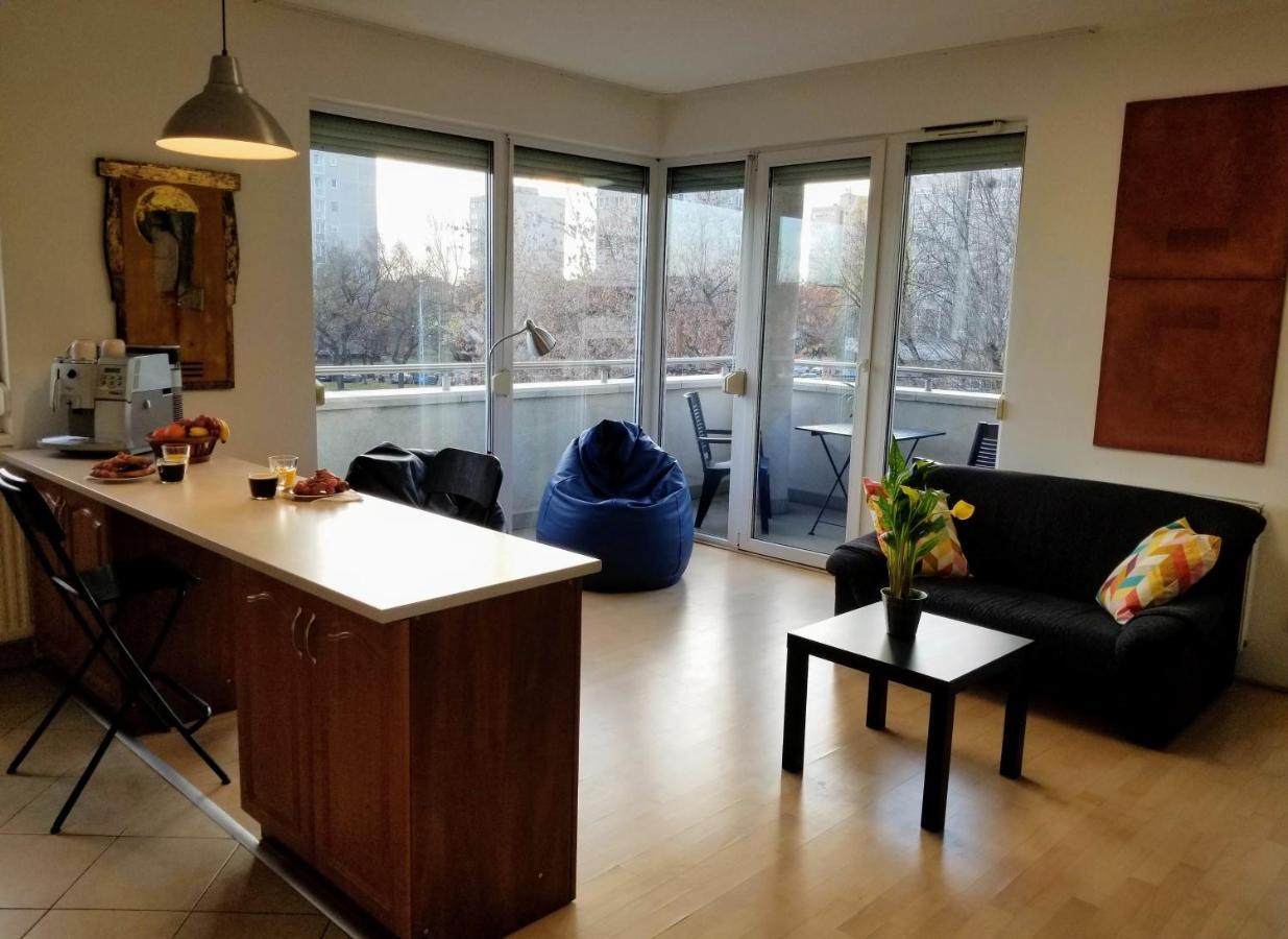 Appartamento New Pest Apartman Budapest Esterno foto